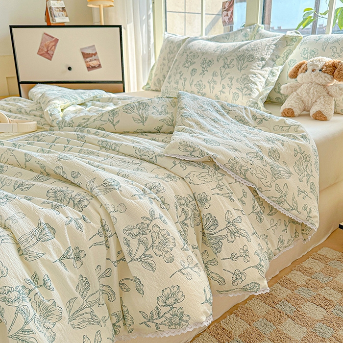 91家纺网 家纺一手货源 找家纺 创优  2025新款有氧双层纱小清新印花小花边夏被夏凉被可机洗空调被子被芯 海岛森林