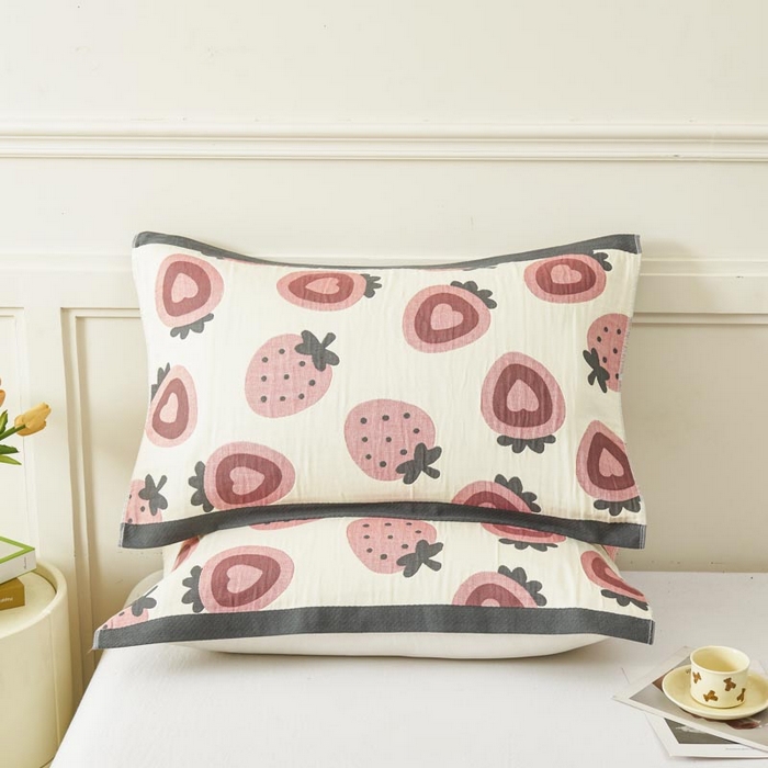 91家纺网 家纺一手货源 找家纺 2025新款纯棉加厚精梳棉纱布枕巾 草莓巧心-米黄 52*78cm/对