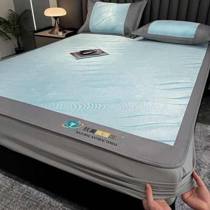 阿亮家居 2025新款凉席冰丝席三明治宽包边刺绣款粗冰丝凉席柔美灰（床笠款）