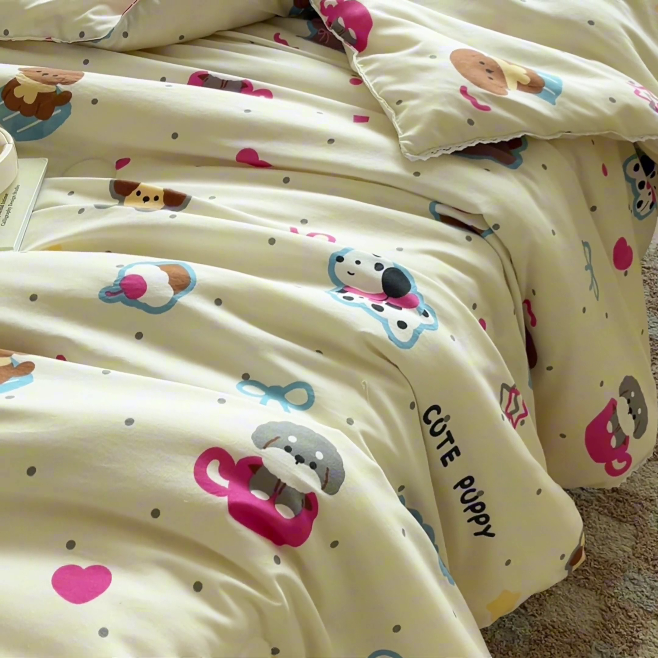 91家纺网 家纺一手货源 找家纺 创优  2025新款有氧双层纱小清新印花小花边夏被夏凉被可机洗空调被子被芯 多彩小汪