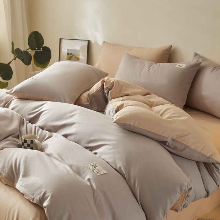 91家纺网 家纺一手货源 找家纺 莱通家纺 2025新款纯色双拼四件套 山灰+卡其