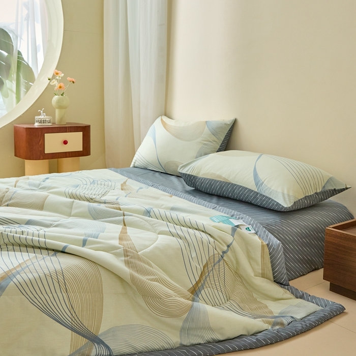 91家纺网 家纺一手货源 找家纺 珂博家纺2025新款亲肤全棉印花夏被 名爵黄