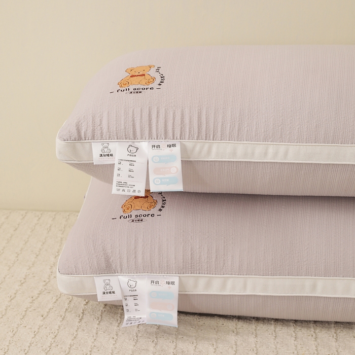 91家纺网 家纺一手货源 找家纺 （总）大熊枕芯 2025新款小熊泡泡纱羽丝绒枕芯