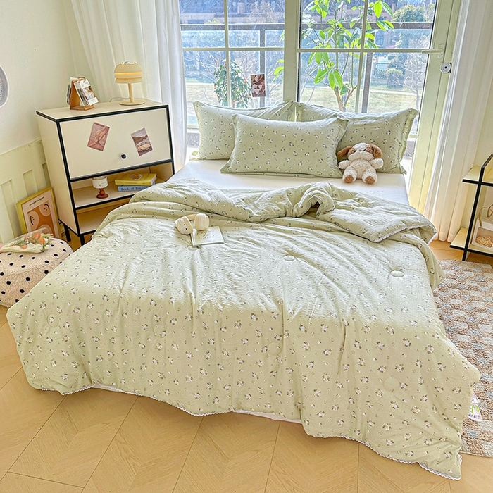 91家纺网 家纺一手货源 找家纺 创优  2025新款有氧双层纱小清新印花小花边夏被夏凉被可机洗空调被子被芯 素雅茶绿