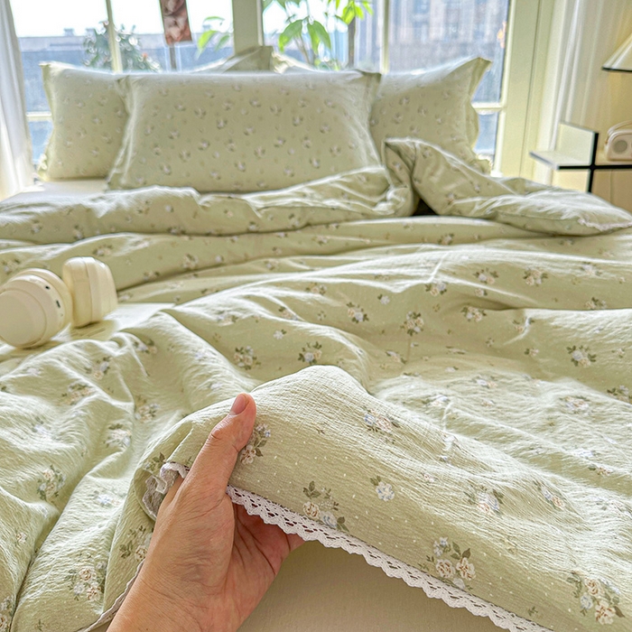 91家纺网 家纺一手货源 找家纺 创优  2025新款有氧双层纱小清新印花小花边夏被夏凉被可机洗空调被子被芯 素雅茶绿