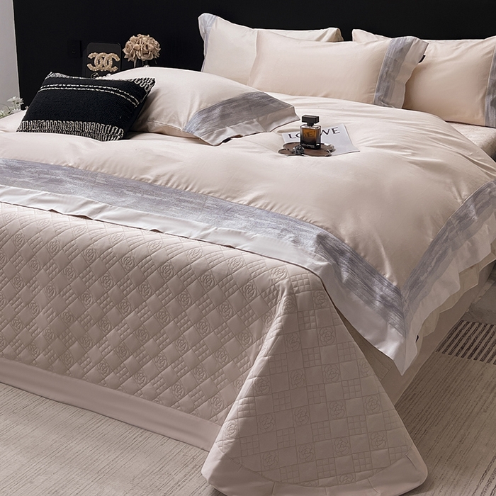 91家纺网 家纺一手货源 找家纺 高端轻奢A类母婴级长绒棉全工艺刺绣四件套纯棉全棉高端春夏季爆款床上用品   瑾雅-静谧粉