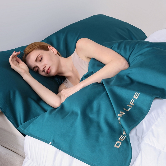 91家纺网 家纺一手货源 找家纺 佳汐蓝家纺 2025新款60支全棉纯色隔脏睡袋 翡翠绿