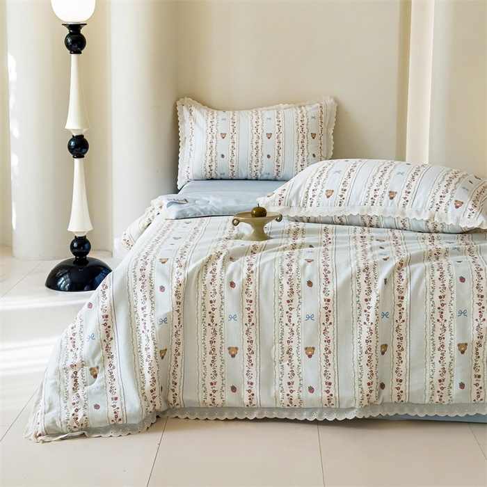 91家纺网 家纺一手货源 找家纺 2025新款全棉花边大豆夏被四件套 弗朗妮