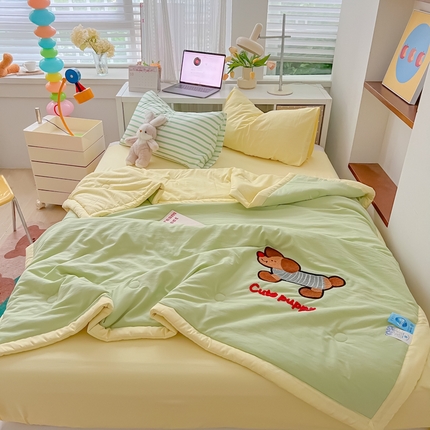 91家纺网 家纺一手货源 找家纺 （总）子钦2025春夏水洗棉奶油风毛巾绣单夏被夏被四件套