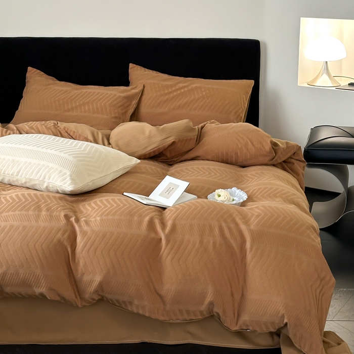 91家纺网 家纺一手货源 找家纺 例外Home 2025新款全棉提花四件套-鱼骨纹 鱼骨纹-太妃咖