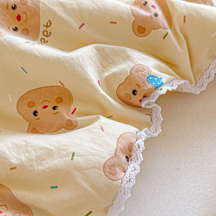 91家纺网 家纺一手货源 找家纺 创优  2025新款有氧双层纱小清新印花小花边夏被夏凉被可机洗空调被子被芯 黄油小熊