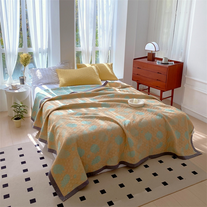 91家纺网 家纺一手货源 找家纺  2025新款a类全棉三层纱多功能毛巾被盖毯床单夏被空调被 菠萝气泡-黄