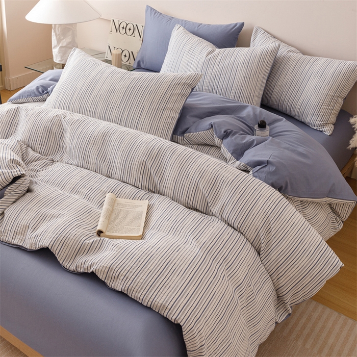 91家纺网 家纺一手货源 找家纺 忆生活家纺 2025新款全棉三层纱色织大提花条纹款四件套 初恋-宝石蓝