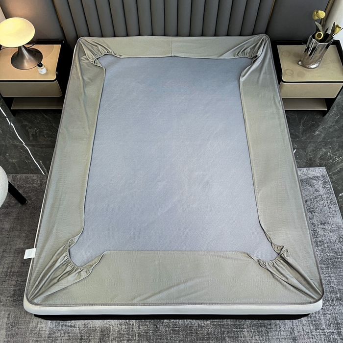 91家纺网 家纺一手货源 找家纺 阿亮家居 2025新款凉席冰丝席三明治宽包边刺绣款粗冰丝凉席流星雨紫灰（床笠款）