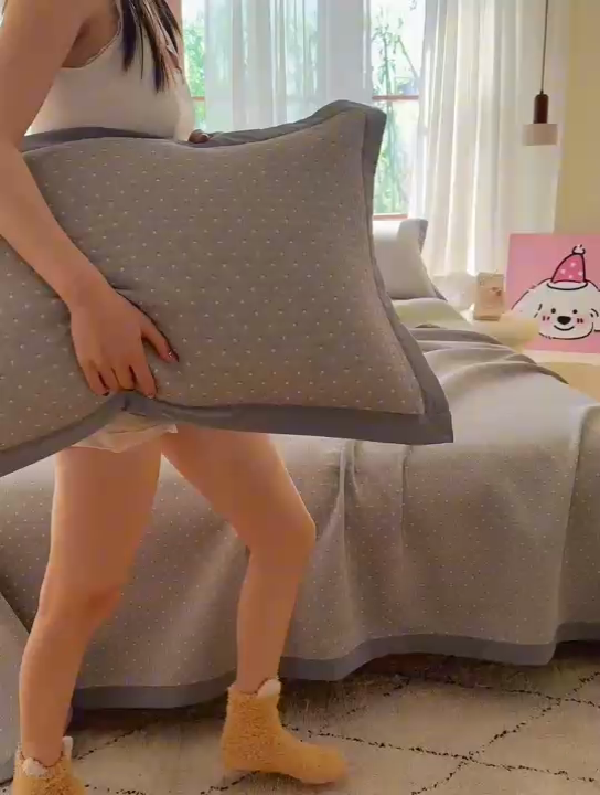 91家纺网 家纺一手货源 找家纺 棠薇家纺2025新款简约风多功能纱布盖毯纱布毯子毛巾被床盖沙发巾单毯枕巾枕套三件套 波点