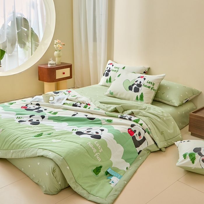 91家纺网 家纺一手货源 找家纺 珂博家纺2025新款亲肤全棉印花夏被 森林熊猫