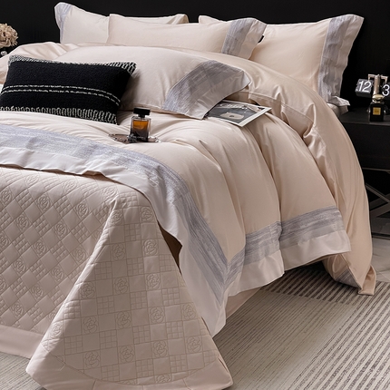 春夏A类长绒棉夹棉床盖床笠四件套全棉纯棉纯色绗绣四季款保护罩高级感床上用品 瑾雅-静谧粉