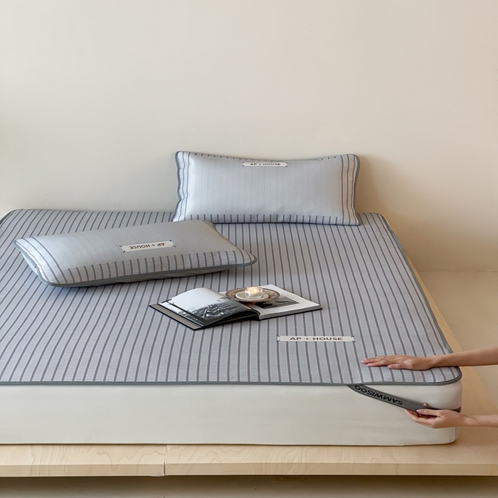 91家纺网 家纺一手货源 找家纺 （总）三味舒屋 2025新款时尚简约小年轻专属900D高端养生印花冰藤凉席