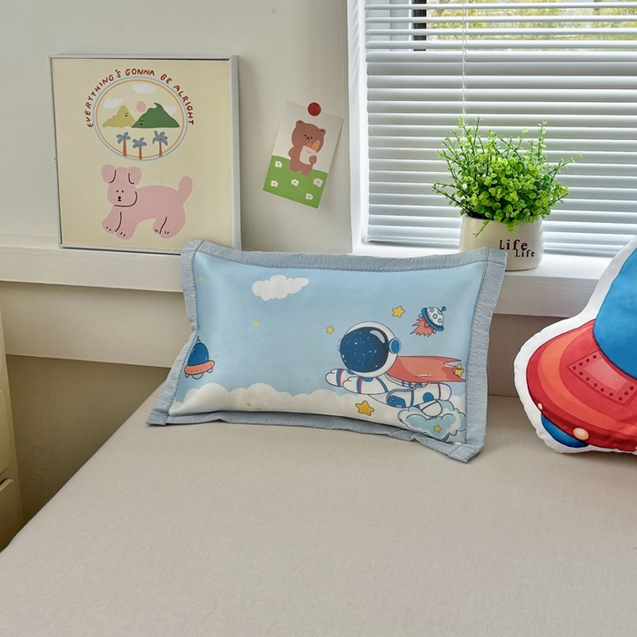 91家纺网 家纺一手货源 找家纺 博雅2025新款冰丝单枕套三丽欧，宇航员，卡皮 飞行宇航员