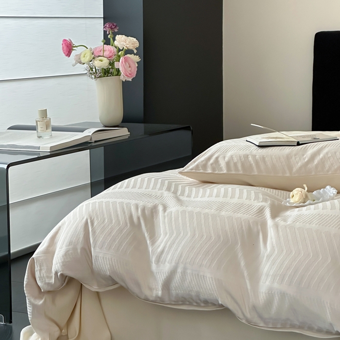 91家纺网 家纺一手货源 找家纺 例外Home 2025新款全棉提花四件套-鱼骨纹 鱼骨纹-米白