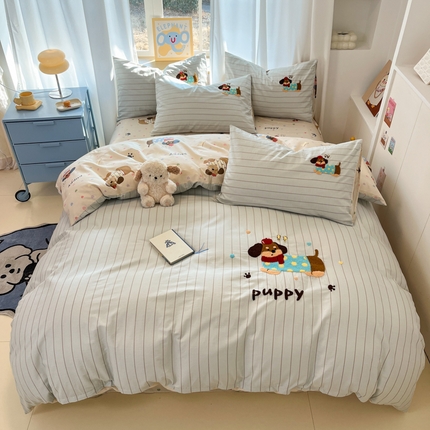 91家纺网 家纺一手货源 找家纺 沐辰 2025新款13372全棉毛巾绣四件套 超多狗狗