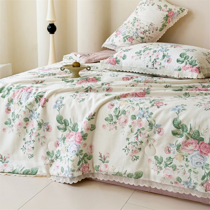 91家纺网 家纺一手货源 找家纺 2025新款全棉花边大豆夏被四件套 可妮露