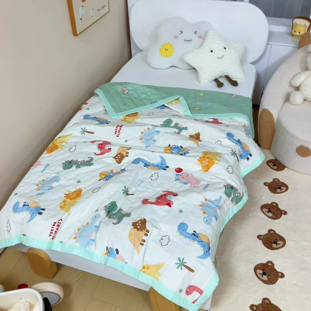 91家纺网 家纺一手货源 找家纺 梵赫   2025新款全棉卡通夏被 恐龙宝宝