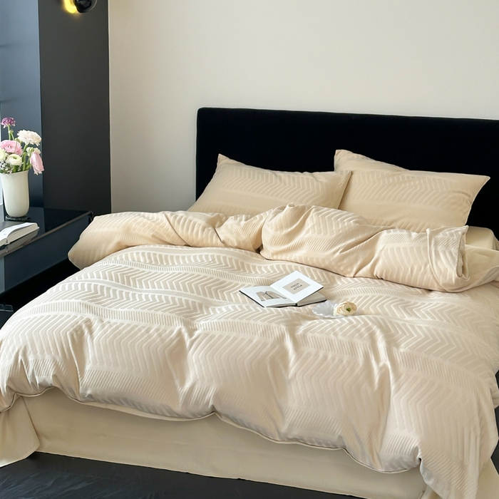 91家纺网 家纺一手货源 找家纺 例外Home 2025新款全棉提花四件套-鱼骨纹 鱼骨纹-杏仁黄