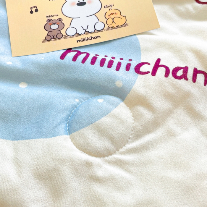 91家纺网 家纺一手货源 找家纺 金爱家2025新款A类高品质正版授权miiiiichan可爱卡通狗狗白熊女孩牛奶丝针织棉夏被 针织棉miiiiichan-波点白熊