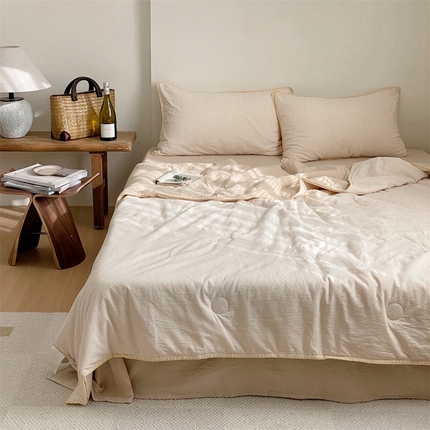 91家纺网 家纺一手货源 找家纺 被窝2025新款全棉色织水洗棉贝壳边大豆夏被四件套价格表 细条纹米