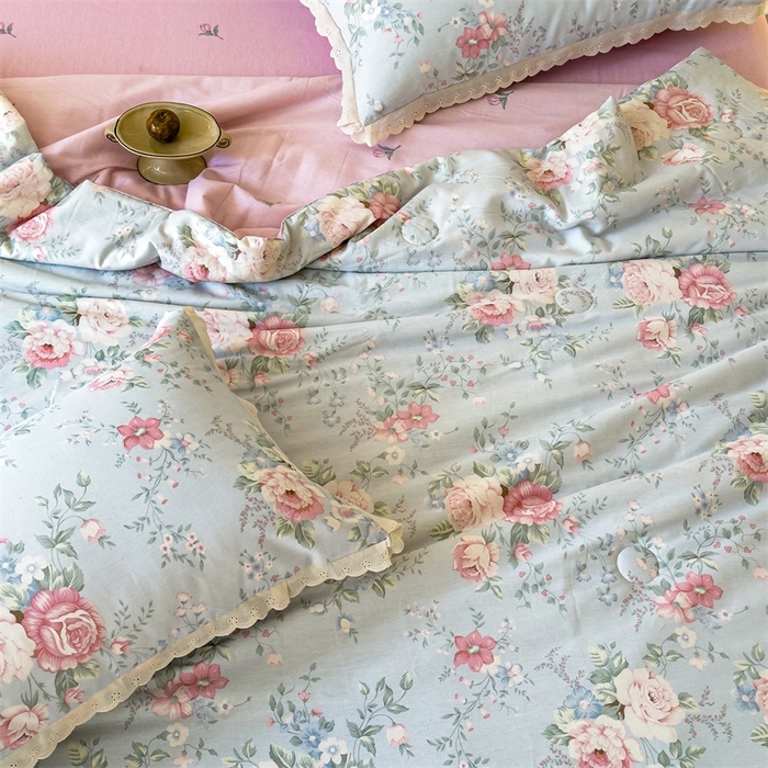 91家纺网 家纺一手货源 找家纺 2025新款全棉花边大豆夏被四件套 华庭庄园-蓝