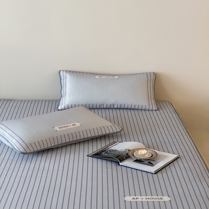 91家纺网 家纺一手货源 找家纺 （总）三味舒屋 2025新款时尚简约小年轻专属900D高端养生印花冰藤凉席