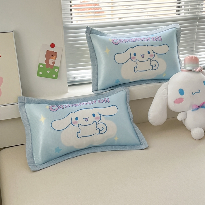 91家纺网 家纺一手货源 找家纺 博雅2025新款冰丝单枕套三丽欧，宇航员，卡皮 云朵玉桂狗