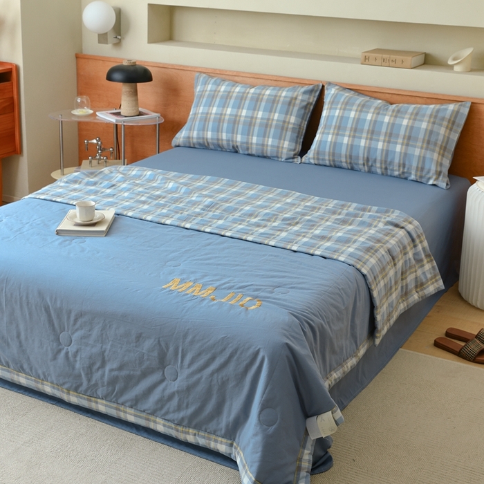 91家纺网 家纺一手货源 找家纺 寐眠2025新款全棉水洗棉刺绣夏被【夏被四件套】 冰晶苍蓝