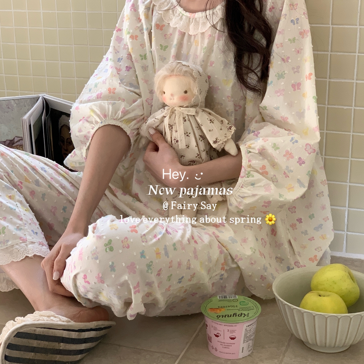 91家纺网 家纺一手货源 找家纺 （总）妍景家居生活馆 2025新款草莓兔棉纱睡衣套装