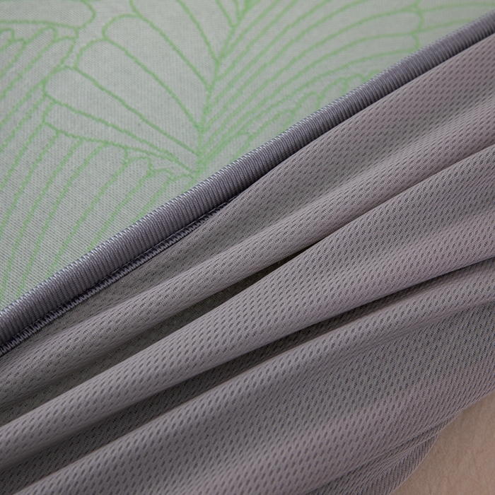 91家纺网 家纺一手货源 找家纺 凌云家纺  2025新款提花凉感冰丝席床笠款三明治凉席三件套 春韵-绿