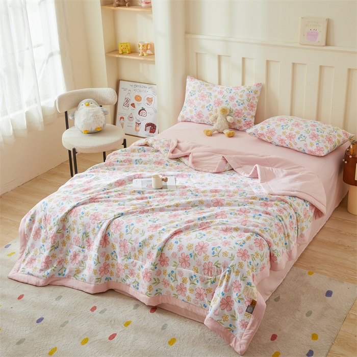 91家纺网 家纺一手货源 找家纺 2025新款小花款新疆棉花夏被【棉花含量100%】夏季空调被薄被子可机洗夏凉被 花香四季