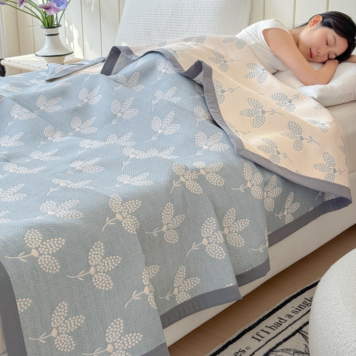 91家纺网 家纺一手货源 找家纺 （总）2025新款A类纯棉针织三层纱提花多功能毯