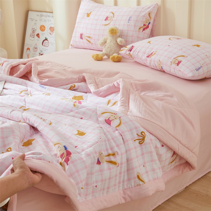 91家纺网 家纺一手货源 找家纺 2025新款小花款新疆棉花夏被【棉花含量100%】夏季空调被薄被子可机洗夏凉被 大耳兔-粉