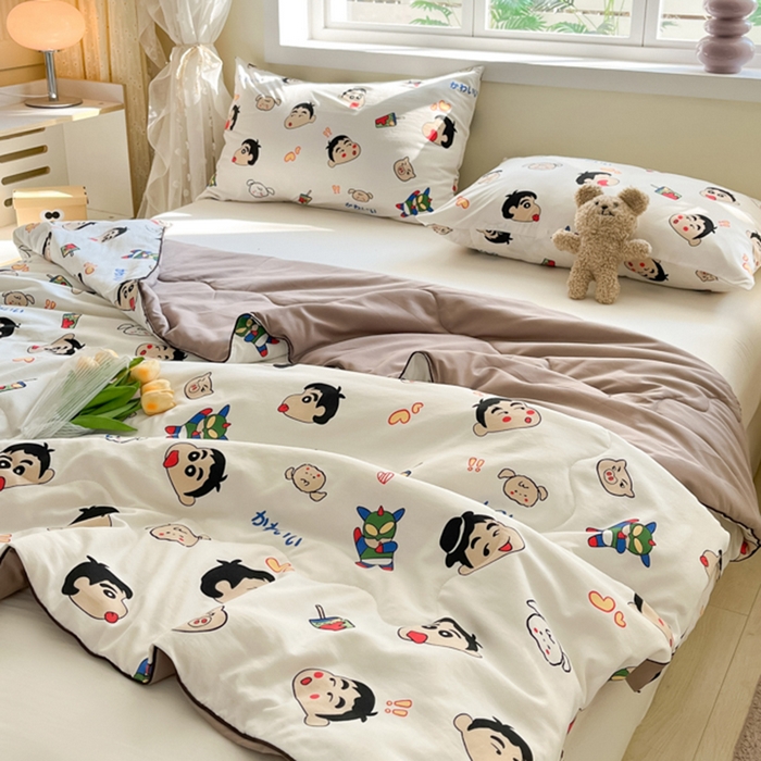 91家纺网 家纺一手货源 找家纺 贝扬思家纺 2025新款水洗皱皱纱系列夏被-系列二 趣味小新