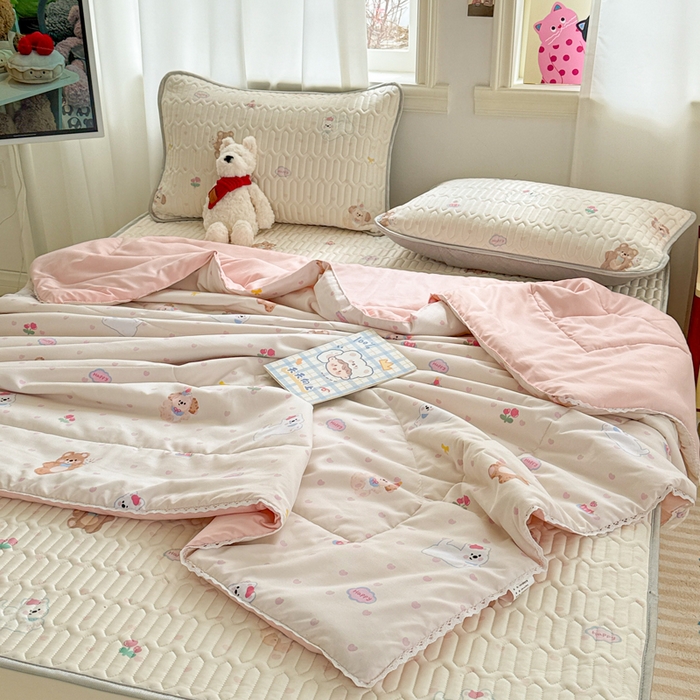 91家纺网 家纺一手货源 找家纺 慕尚家纺  2025春夏新款乳胶凉席水洗棉夏被夏凉被空调被三件套四件套 哈哈俱乐部