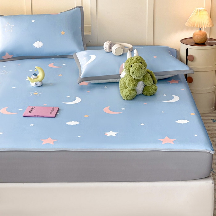 91家纺网 家纺一手货源 找家纺 富馨莱 2025新款床笠款冰藤印花凉席A类抗菌冰丝席支持定制尺寸 星空