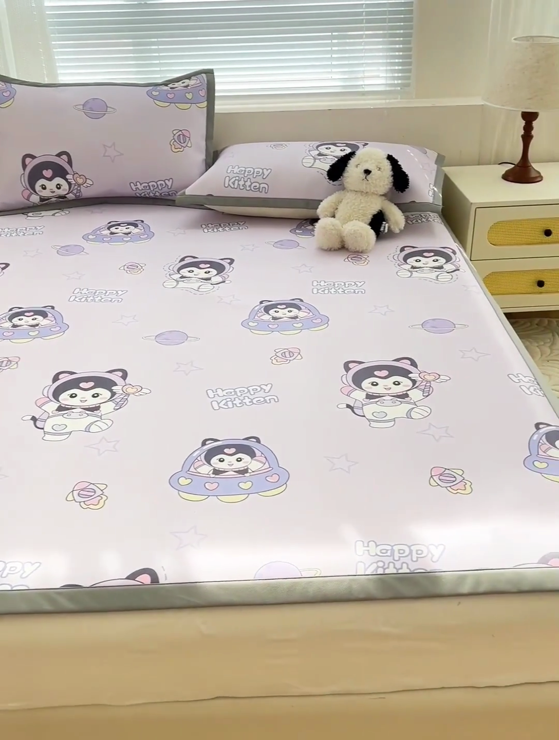 91家纺网 家纺一手货源 找家纺 富馨莱 2025新款平铺款冰藤印花凉席A类抗菌冰丝席支持定制尺寸 淘气喵