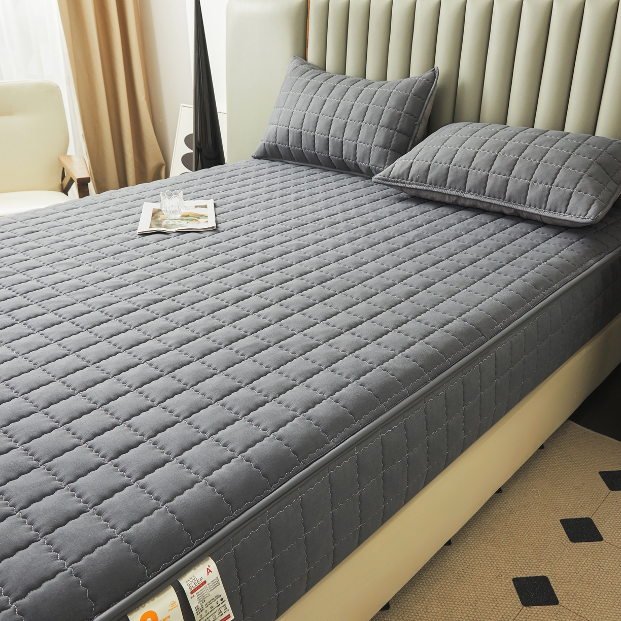 91家纺网 家纺一手货源 找家纺 欧邦 2025新款可拆卸六面全包夹棉床笠 五面夹棉-深灰