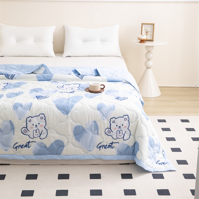 91家纺网 家纺一手货源 找家纺 梵心家纺 2025新款直播热款印花夏凉被空调被被子被芯水洗棉夏被 爱心蓝