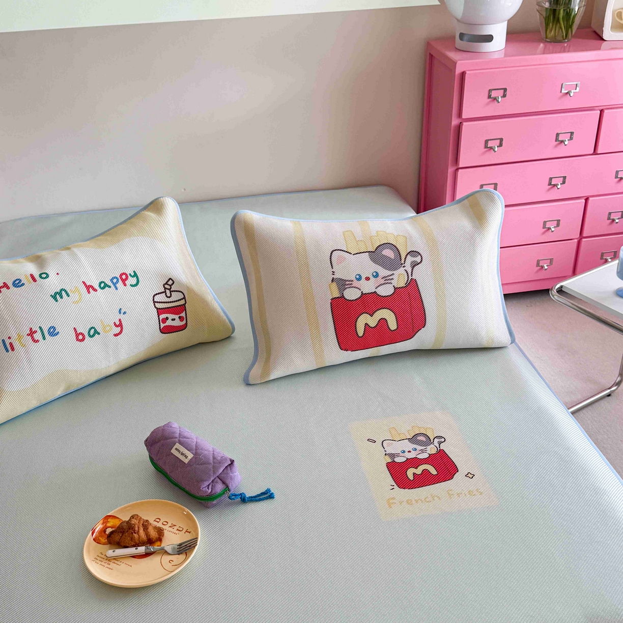 91家纺网 家纺一手货源 找家纺 美乐迪家纺 2025新款数码印花养生冰藤凉席 薯条猫咪