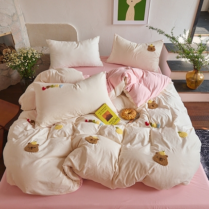 91家纺网 家纺一手货源 找家纺 （总）鑫喜莱家纺 2025新款水洗棉毛巾绣四件套场景二【全系图有买家秀文件】