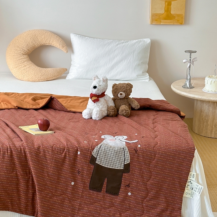 91家纺网 家纺一手货源 找家纺 （总）月夏 2025新款全棉色织提花新疆棉花夏被被子被芯-彩点律动