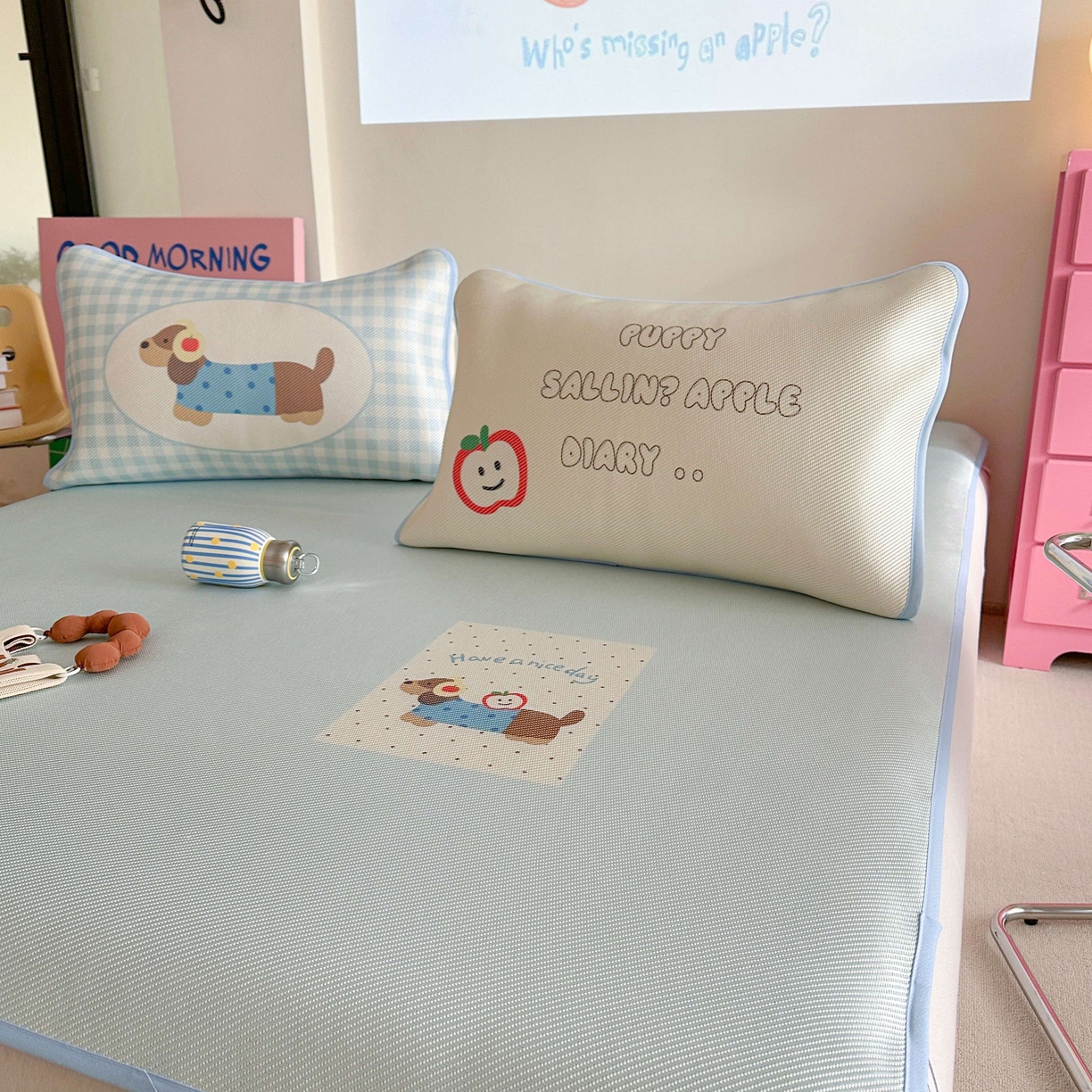 91家纺网 家纺一手货源 找家纺 美乐迪家纺 2025新款数码印花养生冰藤凉席 居家腊肠狗