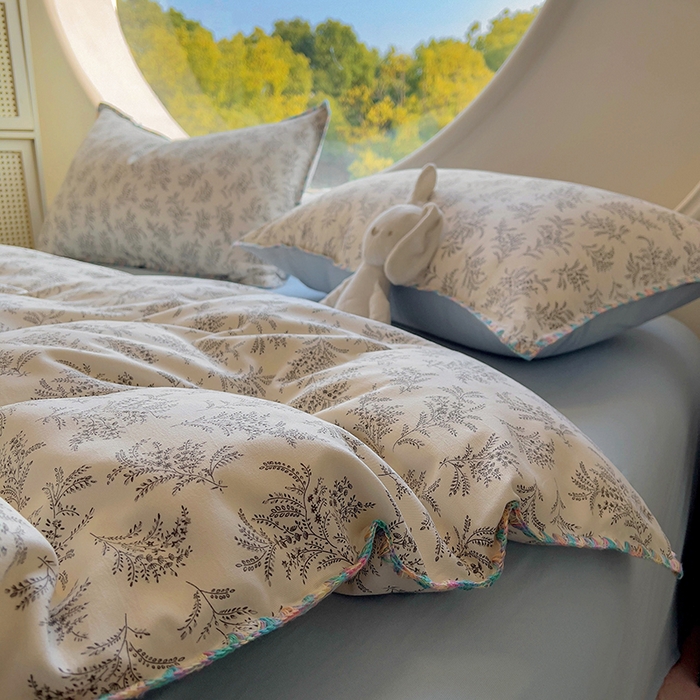 91家纺网 家纺一手货源 找家纺 葡萄家 2025爆款高克重彩色三角针A类针织双层纱四件套 提供买家秀 悠野